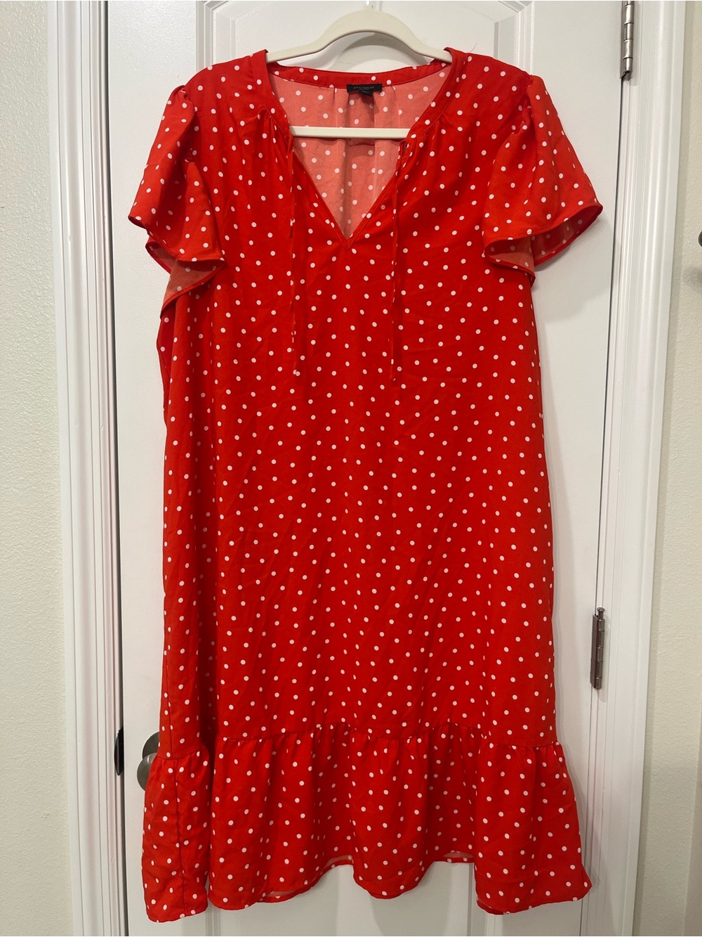 Ann Taylor Red Polka Dot Ruffle-Hem Dress Flutter Sleeves Lightweight Sz XL